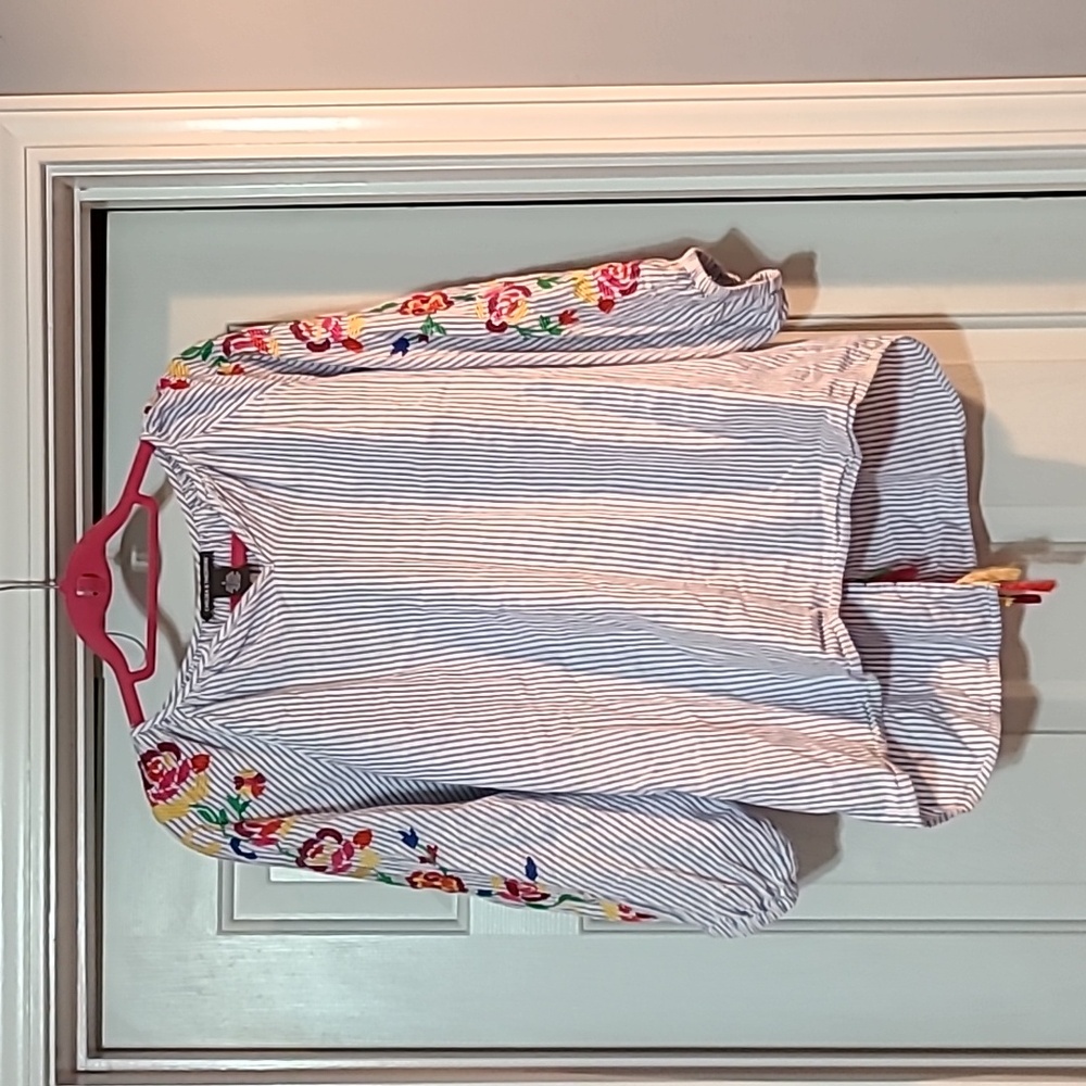 Chelsea & Theodore Embroidered Top